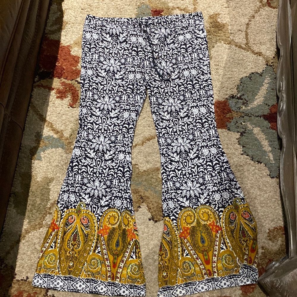 ❤️ Band of Gypsies Palazzos ❤️